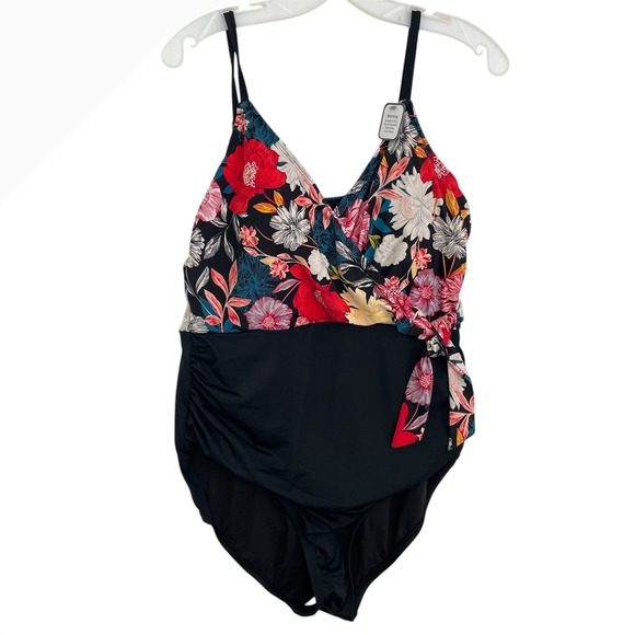 Time‎ and Tru Floral One Piece Shirred Women Swimsuit Slimming XL Inside Bra - Picture 1 of 11